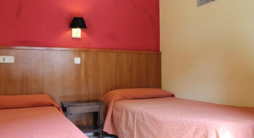 Imagen de la habitación del Hotel Coronado, Sants-Montjuic. Foto 12