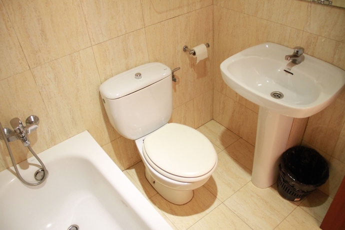 Imagen de la habitación del Hotel Coronado, Sants-Montjuic. Foto 14