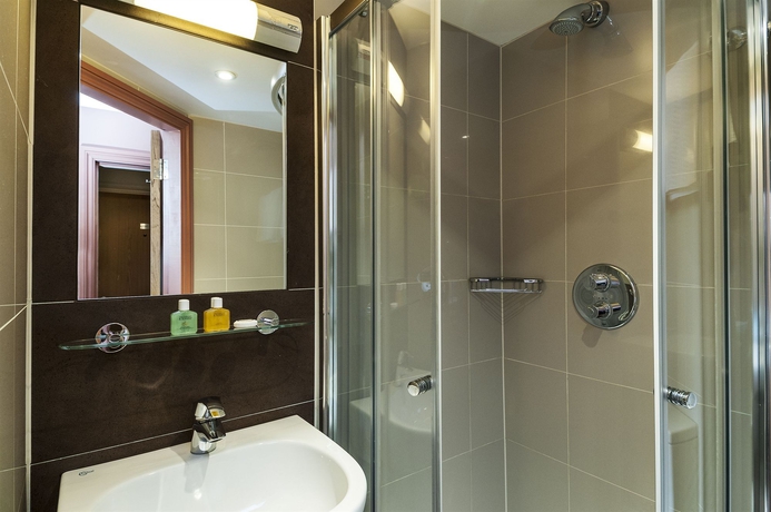 Imagen de la habitación del Hotel Coronation, Earl's Court. Foto 8