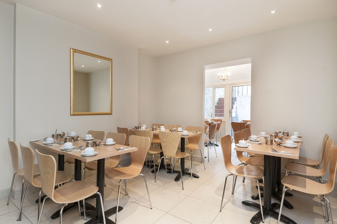 Imagen del bar/restaurante del Hotel Coronation, Earl's Court. Foto 5