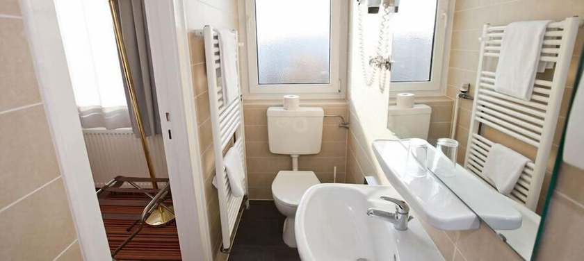 Imagen de la habitación del Hotel Coronation, Hoima. Foto 12