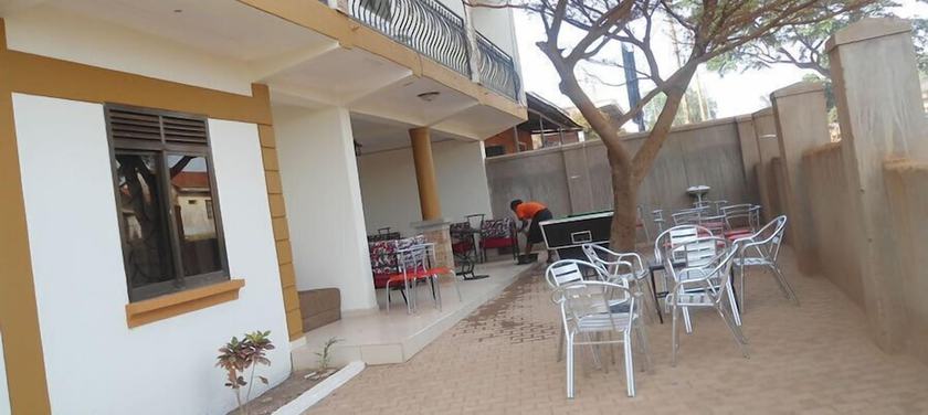 Imagen de los exteriores del Hotel Coronation, Hoima. Foto 16