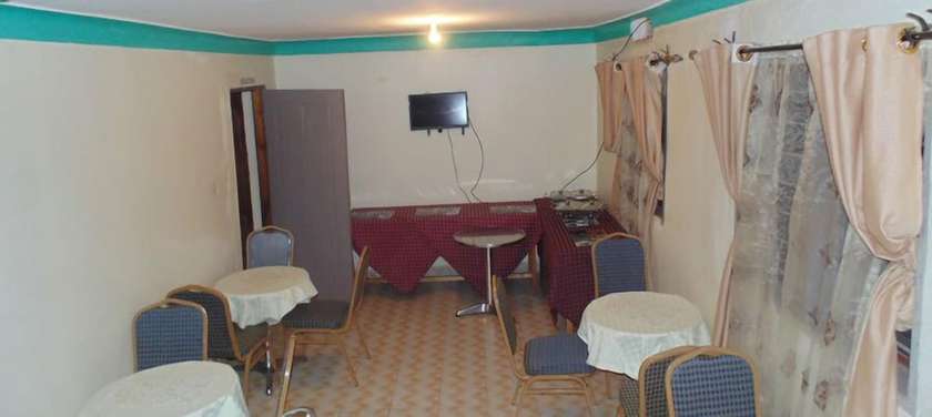 Imagen del bar/restaurante del Hotel Coronation, Hoima. Foto 8