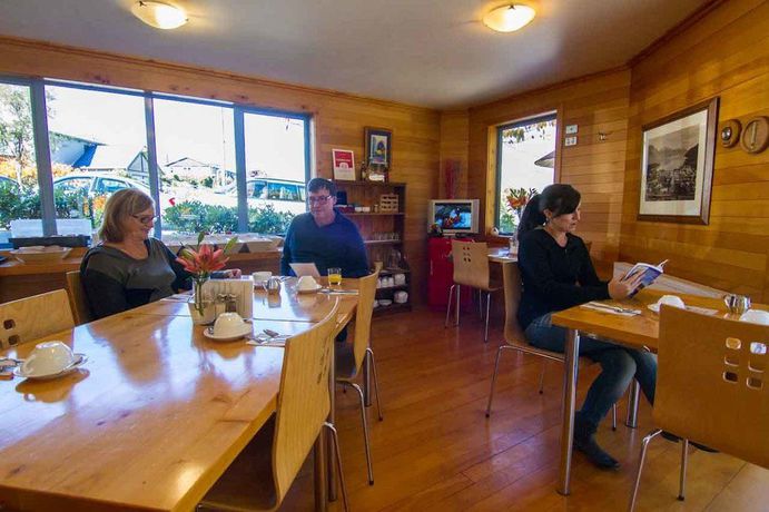 Imagen de los exteriores del Hotel Coronation Lodge. Foto 14