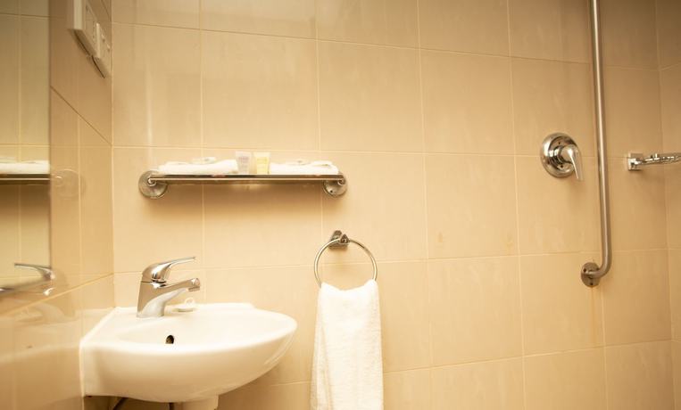 Imagen de la habitación del Hotel Coronation, Sydney. Foto 7