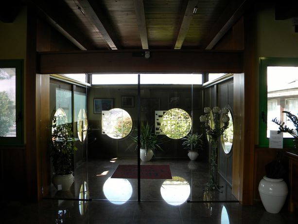 Imagen de los interiores del Hotel Corone. Foto 17
