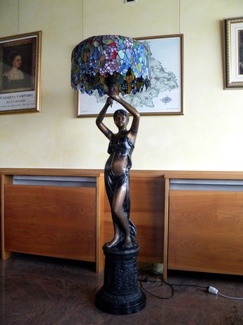 Imagen del bar/restaurante del Hotel Corone. Foto 2