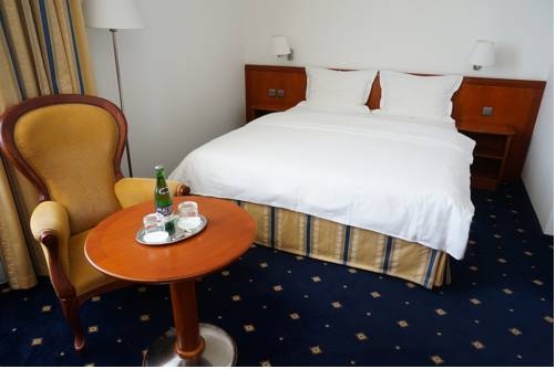 Imagen general del Hotel Coronet. Foto 2