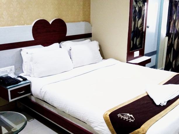 Imagen de la habitación del Hotel Corporate Inn, Patna. Foto 4