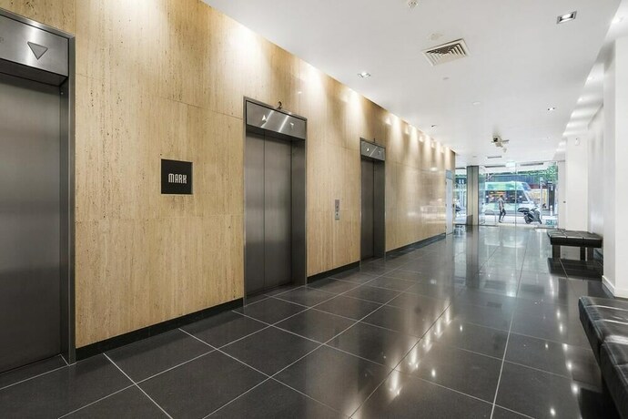 Imagen de los interiores del Hotel Corporate Stayz At Collins. Foto 35