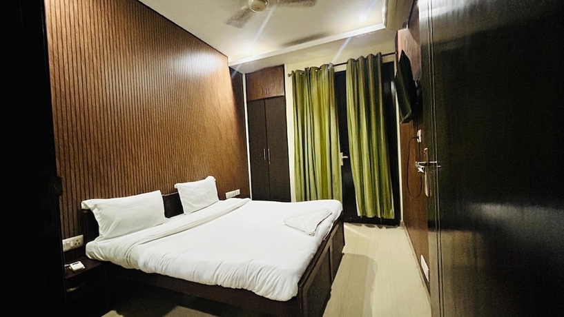 Imagen de la habitación del Hotel Corporate Stayz. Foto 1