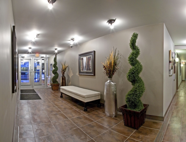 Imagen de los interiores del Hotel Corporate Suites Of Calgary - Eightwelve. Foto 19