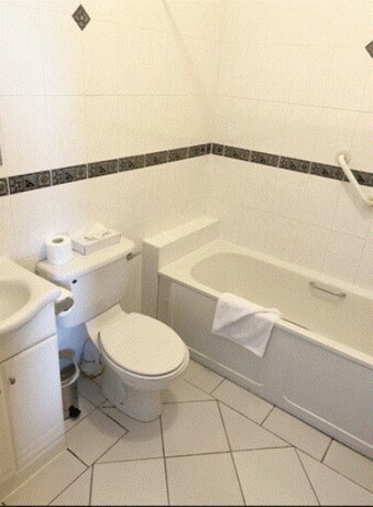 Imagen de la habitación del Hotel Corralea Court. Foto 15