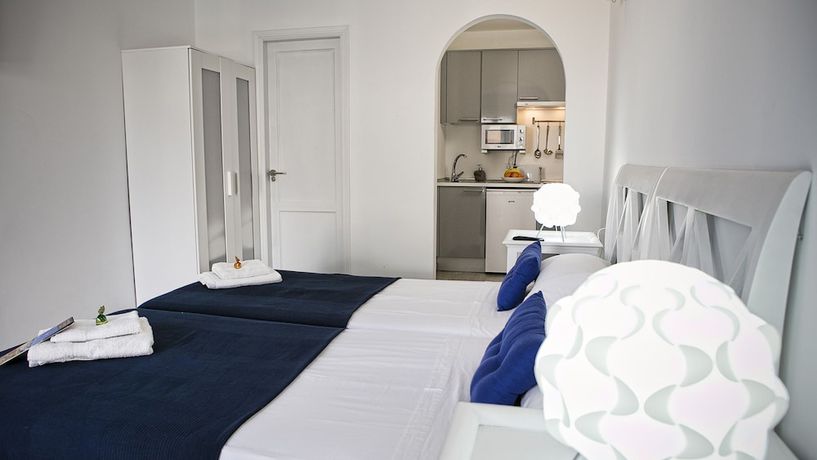 Imagen de la habitación del Hotel Corralejo Lodge. Foto 15