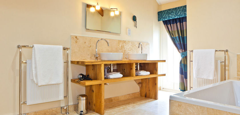 Imagen de los interiores del Hotel Corran Resort and Spa. Foto 11