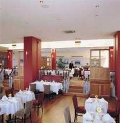 Imagen del bar/restaurante del Hotel Corrib Heights. Foto 2