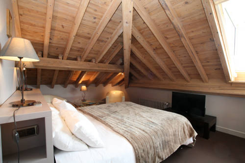 Imagen de la habitación del Hotel Corrieu. Foto 5