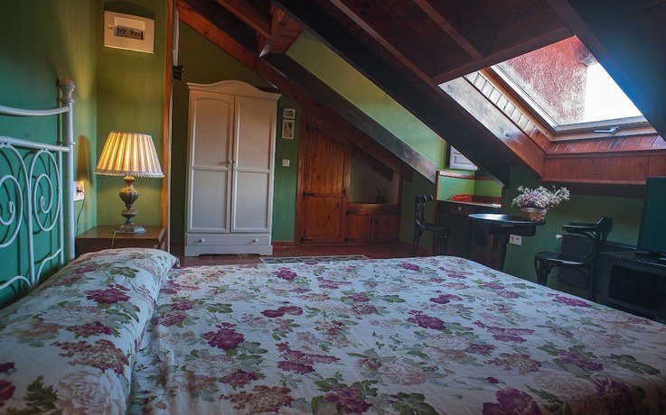 Imagen de la habitación del Hotel Corru San Pumés. Foto 9