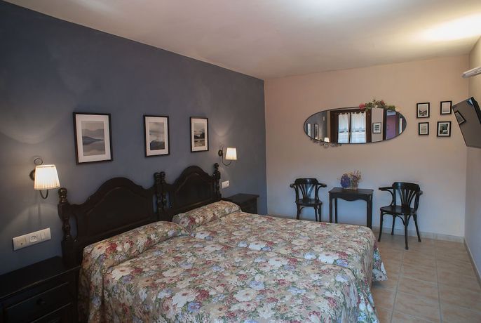 Imagen de la habitación del Hotel Corru San Pumés. Foto 10