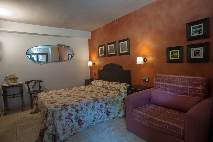 Imagen de la habitación del Hotel Corru San Pumés. Foto 11