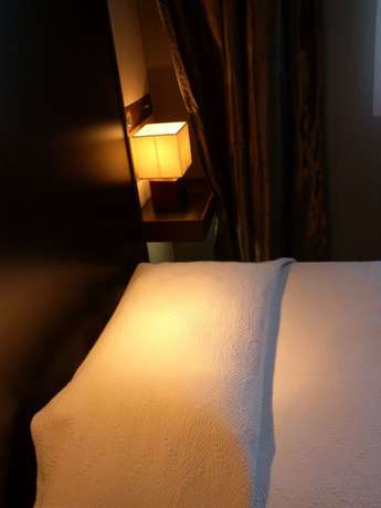 Imagen de la habitación del Hotel Cors. Foto 13