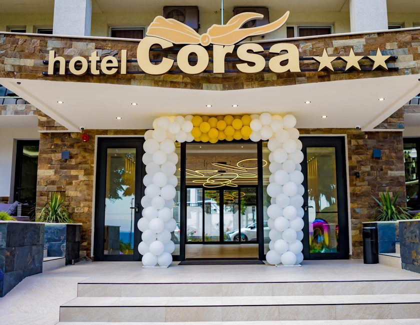 Imagen general del Hotel Corsa. Foto 12