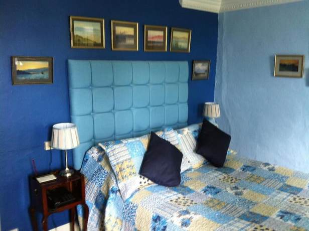 Imagen de la habitación del Hotel Corse Lawn House. Foto 8