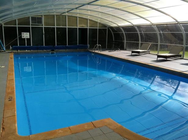 Imagen de la piscina del Hotel Corse Lawn House. Foto 20