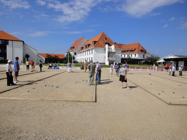 Imagen de los interiores del Hotel Corsendonk Duinse Polders. Foto 19