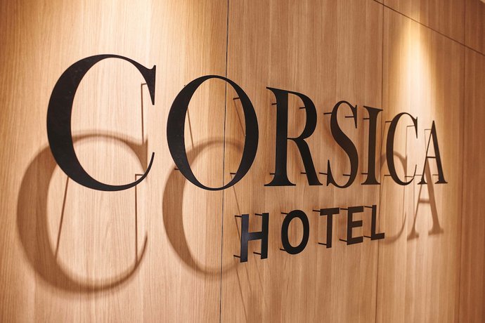 Imagen de los interiores del Hotel Corsica Hotel. Foto 18