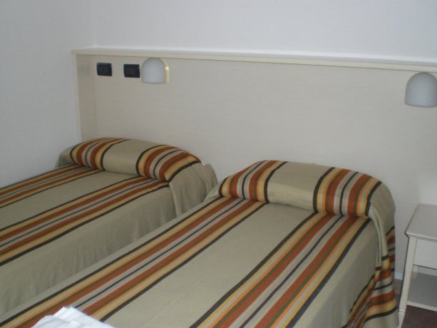 Imagen de la habitación del Hotel Corsini. Foto 7