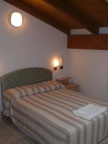 Imagen de la habitación del Hotel Corsini. Foto 8