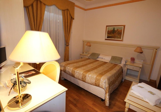 Imagen de la habitación del Hotel Corso, Bivio Canale. Foto 5