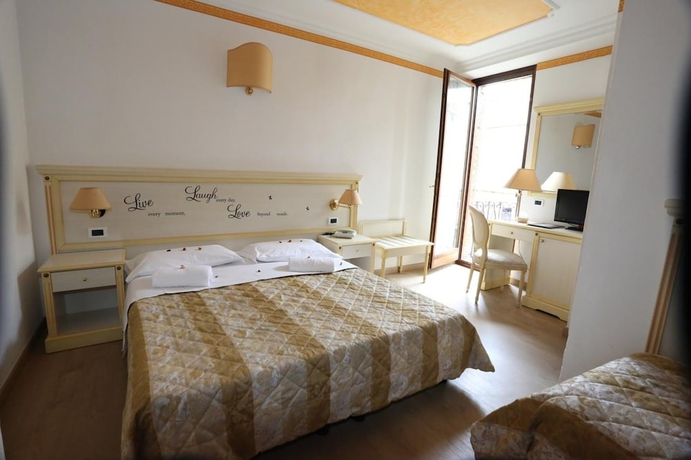 Imagen de la habitación del Hotel Corso, Bivio Canale. Foto 9