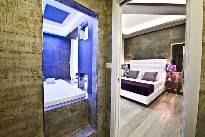 Imagen de la habitación del Hotel Corso Boutique Luxury Rooms. Foto 4