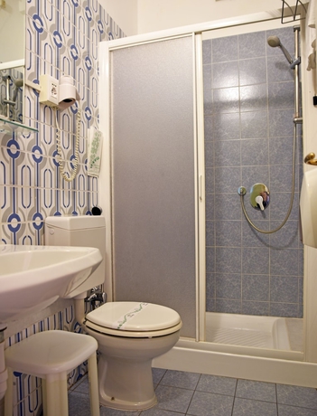 Imagen de la habitación del Hotel Corso, San Remo. Foto 19