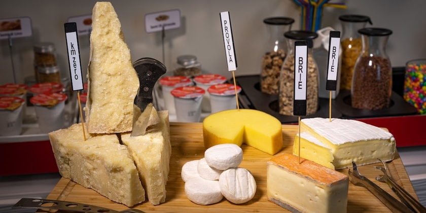 Imagen del bar/restaurante del Hotel Cortaccia Sanvitale. Foto 6