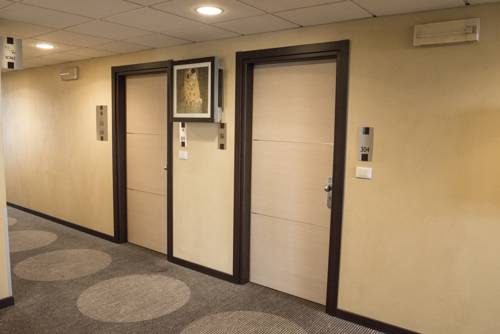 Imagen de la habitación del Hotel Corte Business. Foto 7