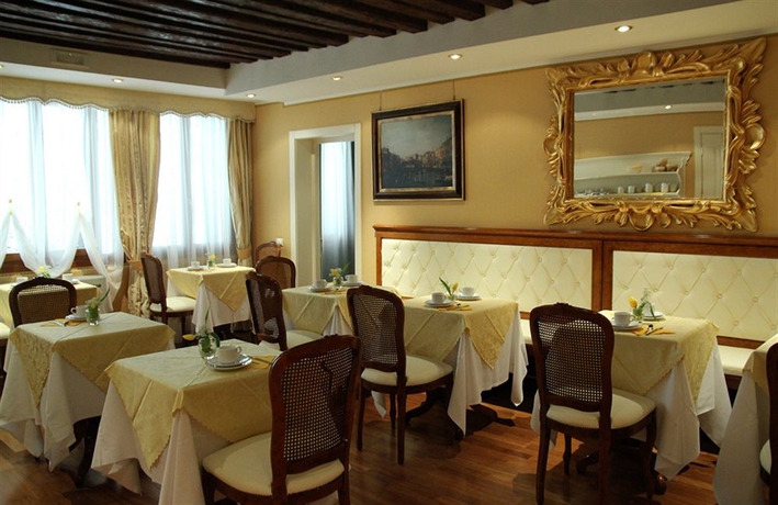 Imagen del bar/restaurante del Hotel Corte Contarina. Foto 2