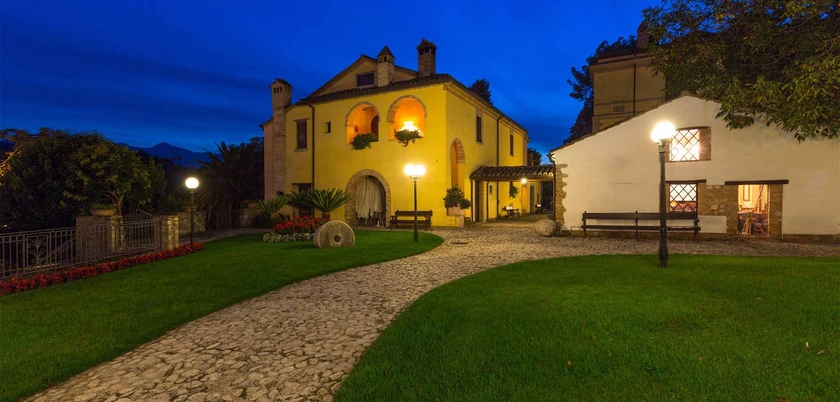 Imagen de los exteriores del Hotel Corte Dei Tini. Foto 8