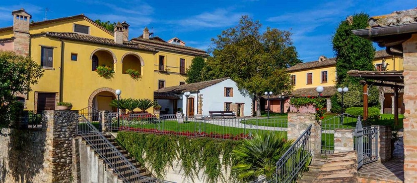 Imagen de los exteriores del Hotel Corte Dei Tini. Foto 10