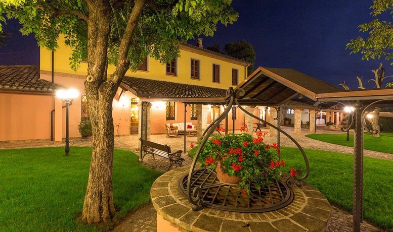 Imagen de los exteriores del Hotel Corte Dei Tini. Foto 12