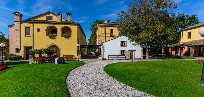 Imagen de los exteriores del Hotel Corte Dei Tini. Foto 14