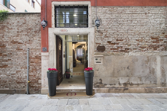 Imagen de los exteriores del Hotel Corte Di Gabriela. Foto 12