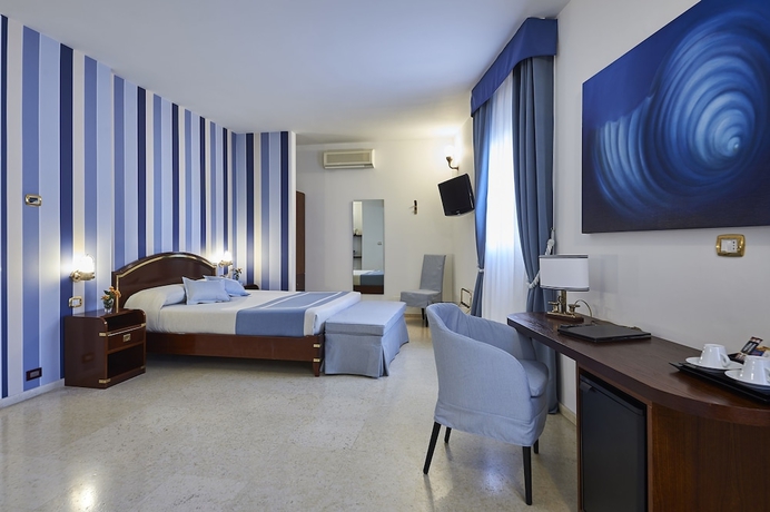 Imagen de la habitación del Hotel Corte Di Nettuno - Cdshotels. Foto 6