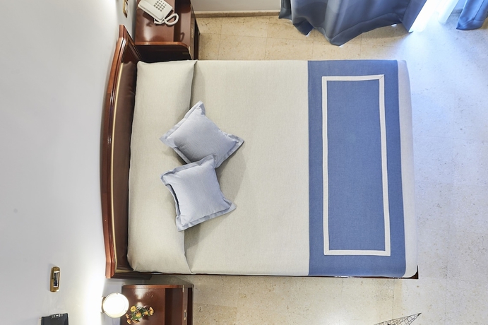 Imagen de la habitación del Hotel Corte Di Nettuno - Cdshotels. Foto 7