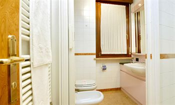 Imagen de la habitación del Hotel Corte Ongaro. Foto 13