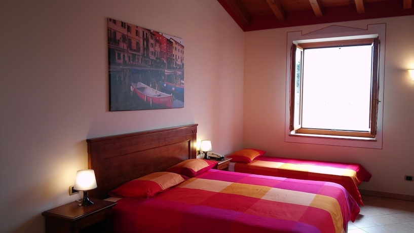 Imagen de la habitación del Hotel Corte Pontigliardo. Foto 12