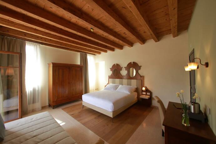 Imagen general del Hotel Corte Regia Relais & Spa. Foto 30