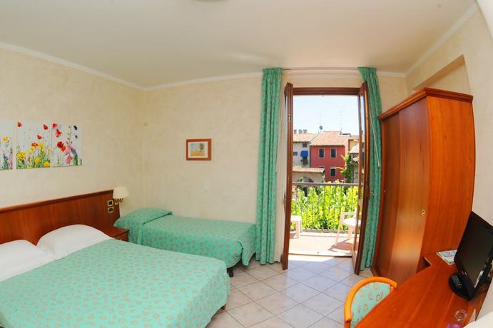 Imagen de la habitación del Hotel Corte Regina. Foto 11